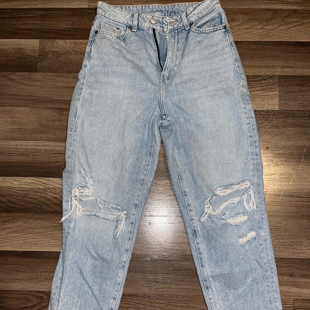 H&M mom jeans